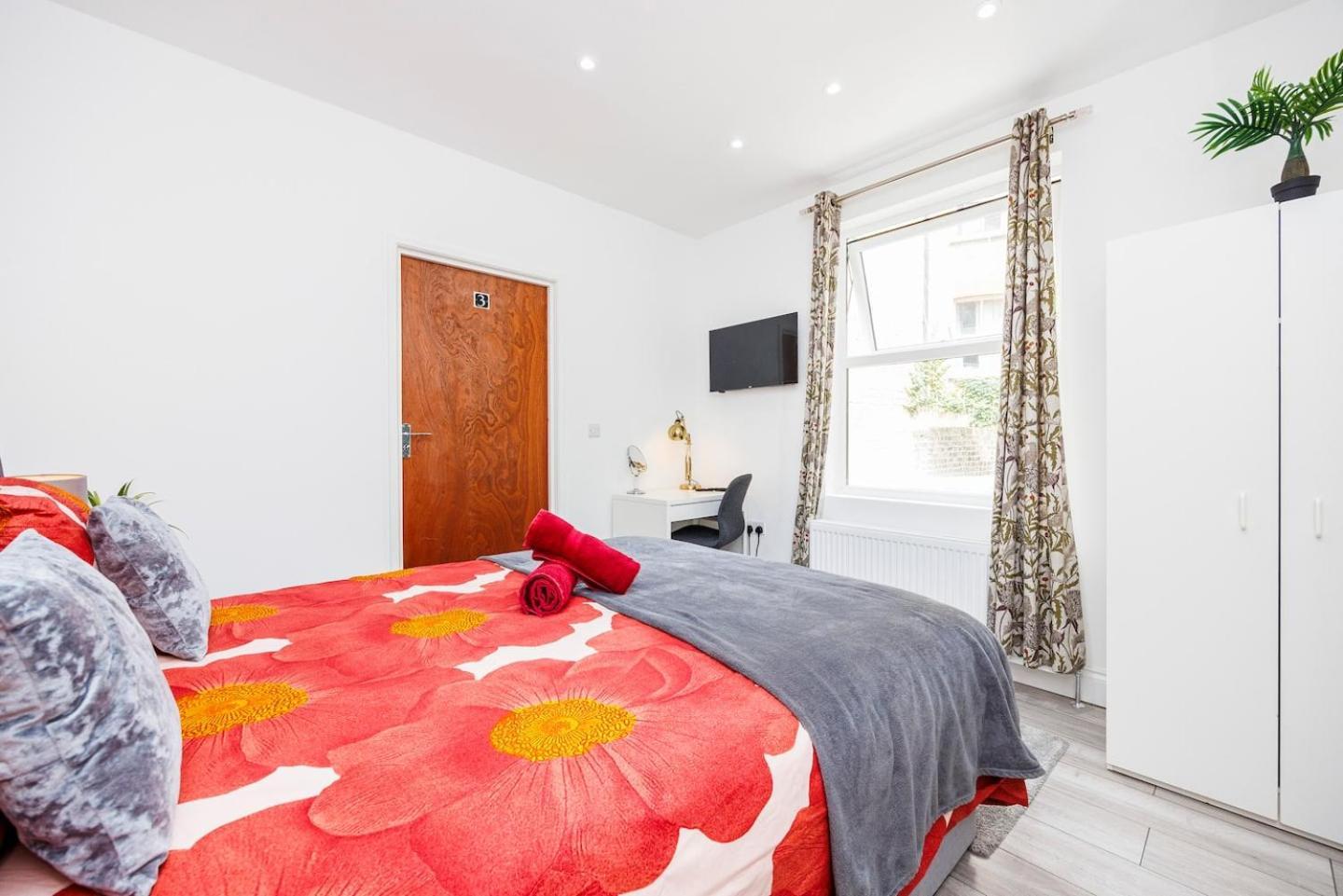 3 Bed 3 Bathroom Flat In Kensington A Apartamento *